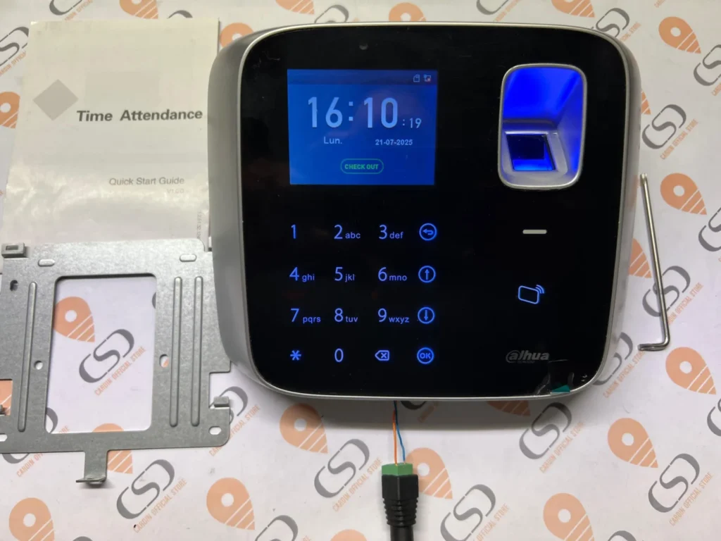 ASA2212A - Controllo presenze stand-alone tessere 13.56MHz + impronte e codice